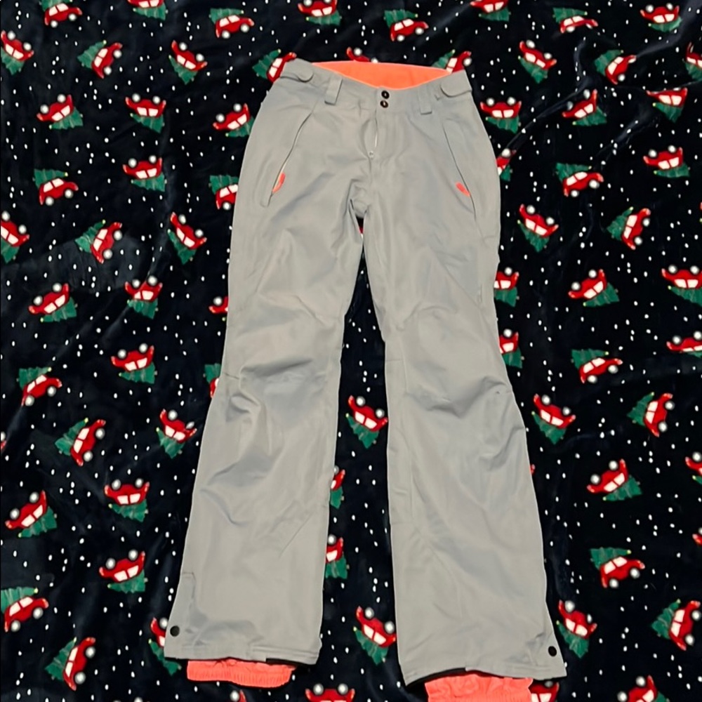 O’Neill womens snowboard pants.